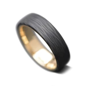 The Crossroads | FREE ENGRAVING | CarbonX Ring with Yellow Gold Inner Sleeve | 7mm | Wedding Ring | Custom Made For You