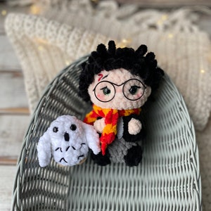 Harry wizard boy and his owl set of stuffed toy amigurumi handmade crochet doll plushies gift for Christmas