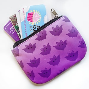 Monedero Kawaii Bat Purple / Mini bolsa con estampado de murciélago de 3x5 pulgadas para cosméticos, monedas, billetera