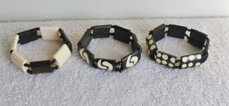 Recycled Bone Stretch BraceletsAfrican Bone Stretch BraceletsHand-carved Bone BraceletsBeaded BraceletsEco-friendly Beaded Bracelets
