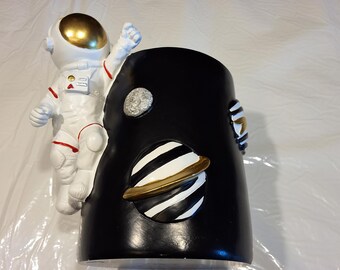 Astronaut and Planets Resin Pencil/Pen Holder