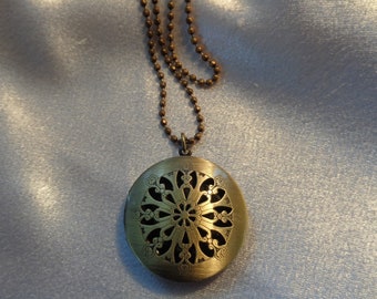 Masculine Locket - Etsy