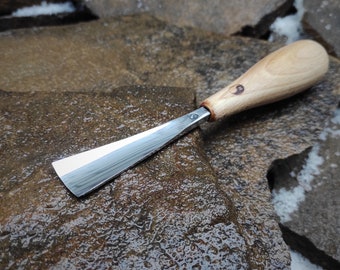 Forged gouge chisel fish tail. Compact chisel. Wood carving tools.