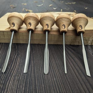 Cincel de palma. Cincel forjado a mano. Juego de tallado de madera.