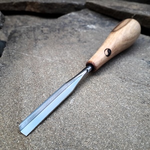 Forged V-Chisel: Handcrafted Wood Carving Tool with Beech Handle