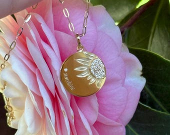 18k massief gouden Sunshine-bedelketting, diamanten bedelketting, diamanten zonnebloembedel, diamanten halsketting, diamanten bedel