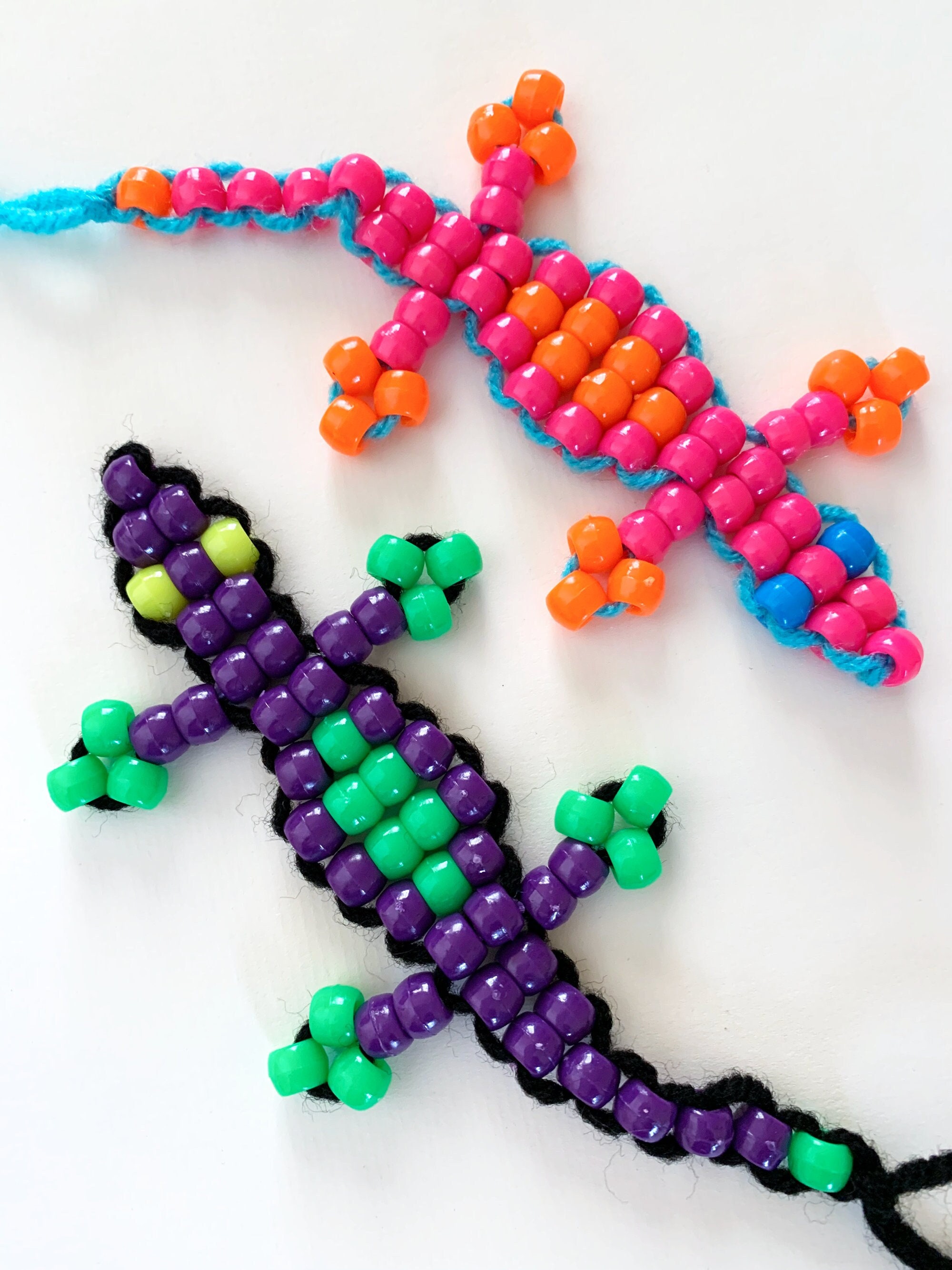 Bead Axolotl Keychain Toy -   Pony bead projects, Pony bead crafts,  Pony bead patterns