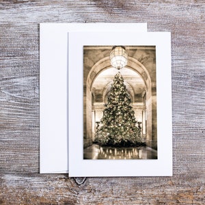 Biglietto di Natale di New York, Albero di Natale della biblioteca pubblica di New York, Fotografia invernale, Biglietto di auguri, Fotografia, Manhattan, Biglietto di auguri