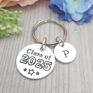 Gift For Primary School Leaver, School Leavers Keyring, Class of 2025 Year 6 leavers Gifts, Personalised Keychain For University Graduation