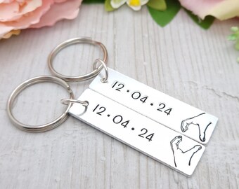 Personalised Date Keyrings, Wedding Anniversary Gift For Husband Wife, Special Date Personalised Anniversary Gifts, Custom Couple Keychains
