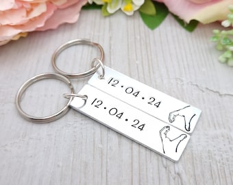 Personalised Wedding Date Hand Heart Keyrings, Anniversary Keychain Gift For Couples, Wedding Anniversary Gifts For Husband