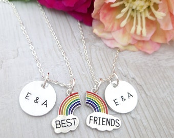 Collana arcobaleno abbinata per il migliore amico, regalo di gioielli di amicizia personalizzato, pendente arcobaleno BFF personalizzato, regali per il migliore amico