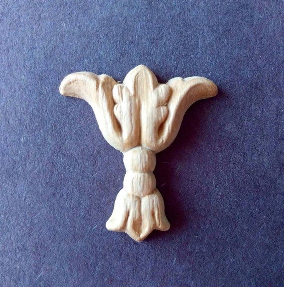 Wood Appliques Set of 6 small / Embossed Trim Ornaments/Craft Appliques