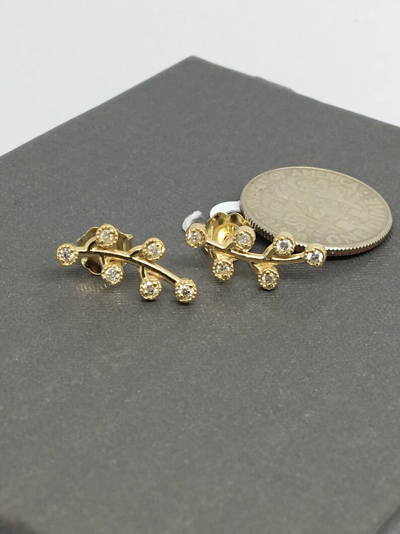 14K Yellow Gold Natural Genuine Diamond Leaves Style Stud Earrings
