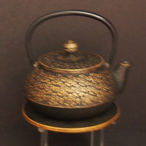 Japanese Tetsubin Kettle, Tea Pot, Tea Kettle