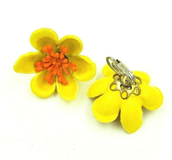 Vintage Yellow Orange Plastic Flower Clip On Earr… - image 3
