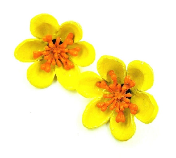 Vintage Yellow Orange Plastic Flower Clip On Earr… - image 2