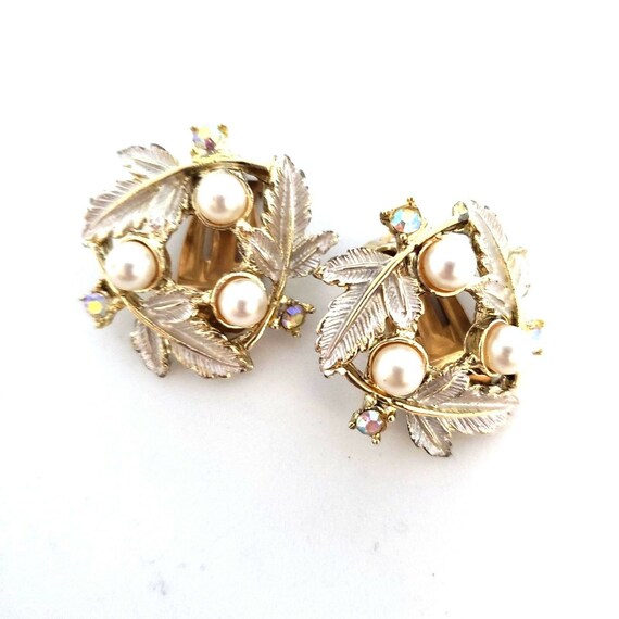 Dazzling Judy Lee Clip Earrings Red AB Rhinestone Flower and Leaves ~ 1950s Vintage ~ Wedding Prom Jewlery