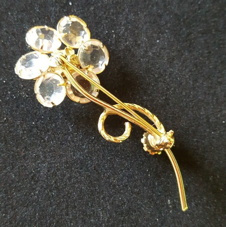 Vintage Unsigned Crystal Flower Pin Open Back Setting Rhinestone Gold Tone Stem