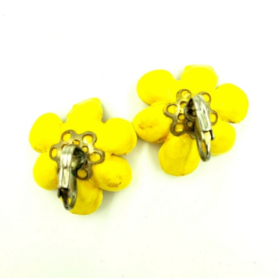 Vintage Yellow Orange Plastic Flower Clip On Earr… - image 7