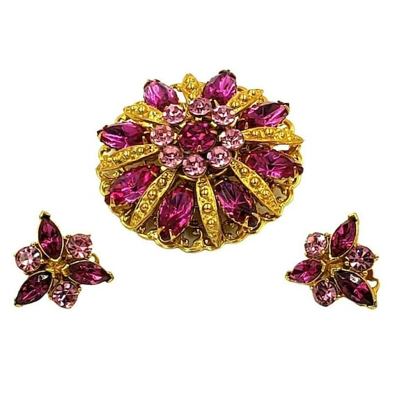 Vintage Pink Rhinestone Brooch Earring Set Fuschi… - image 1