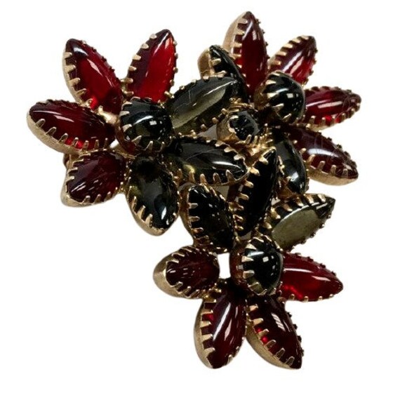 Vintage Red Rhinestone Brooch Pin Triangular Flow… - image 8