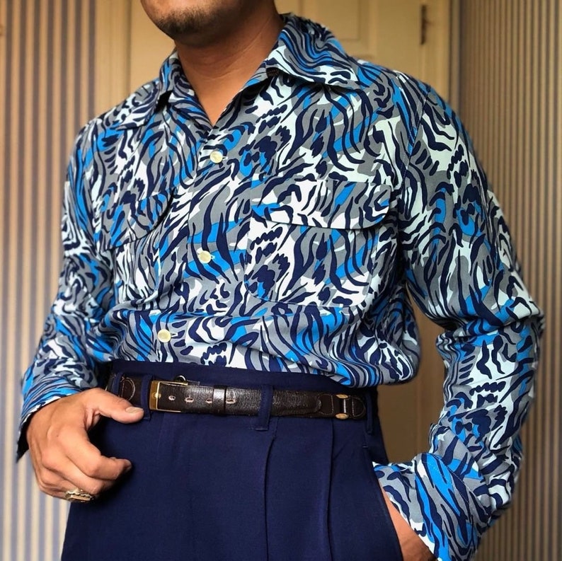 GROOVIN HIGH 1950s Style Vintage Blue /& Black TigerLeopard Animal Print Rayon Long Sleeve Shirt-Size Medium