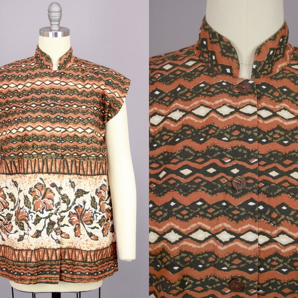 1950s Tea Timer Blouse | Vintage 50s Hawaiian Geometric Brown Shirt with Hibiscus Flower Print | medium