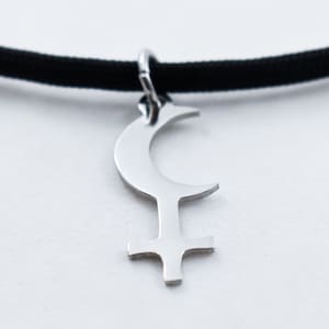 Lilith Necklace, Wiccan Gift, Pagan Jewelry, Lilith Symbol, Crescent Moon, Paracord Necklace, Lilith Jewelry, Wicca, Astrology, Astrologer