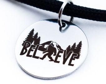 Collana Bigfoot, Credere, Cryptid Hunter, Criptozoologia, Creatura mitica, Animale sconosciuto, Sasquatch, Yeti, Leggenda, Paranormale, Uomo scimmia