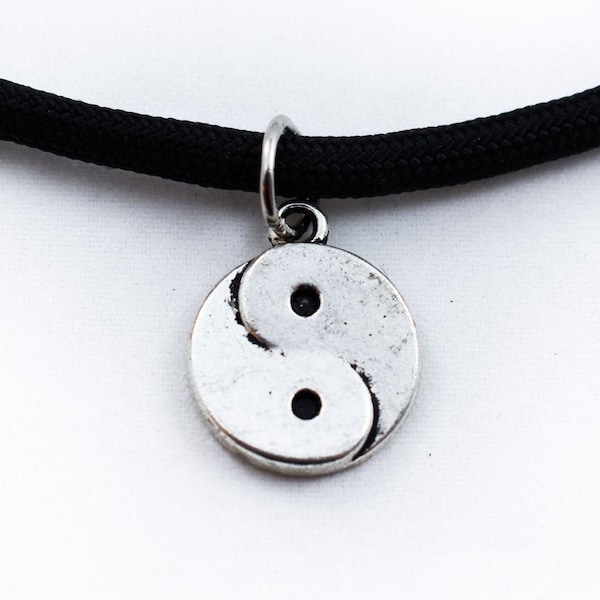 Yinyang Necklace, Yin and Yang, Zen Jewelry, Philosophy, Ancient China, Chinese, Yin Yang, Spiritual Gift, Paracord Necklace, Yang, Yin