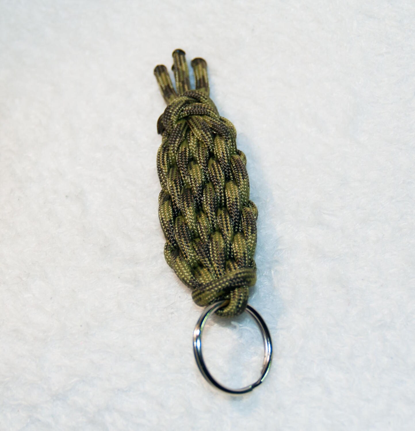 Camo Keychain Paracord Keychain Hunting Keychain Hiking Etsy