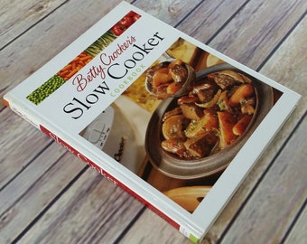 Vintage Betty Crocker's Slow Cooker Cookbook Stoneware Slow Cooker Recipes 1999