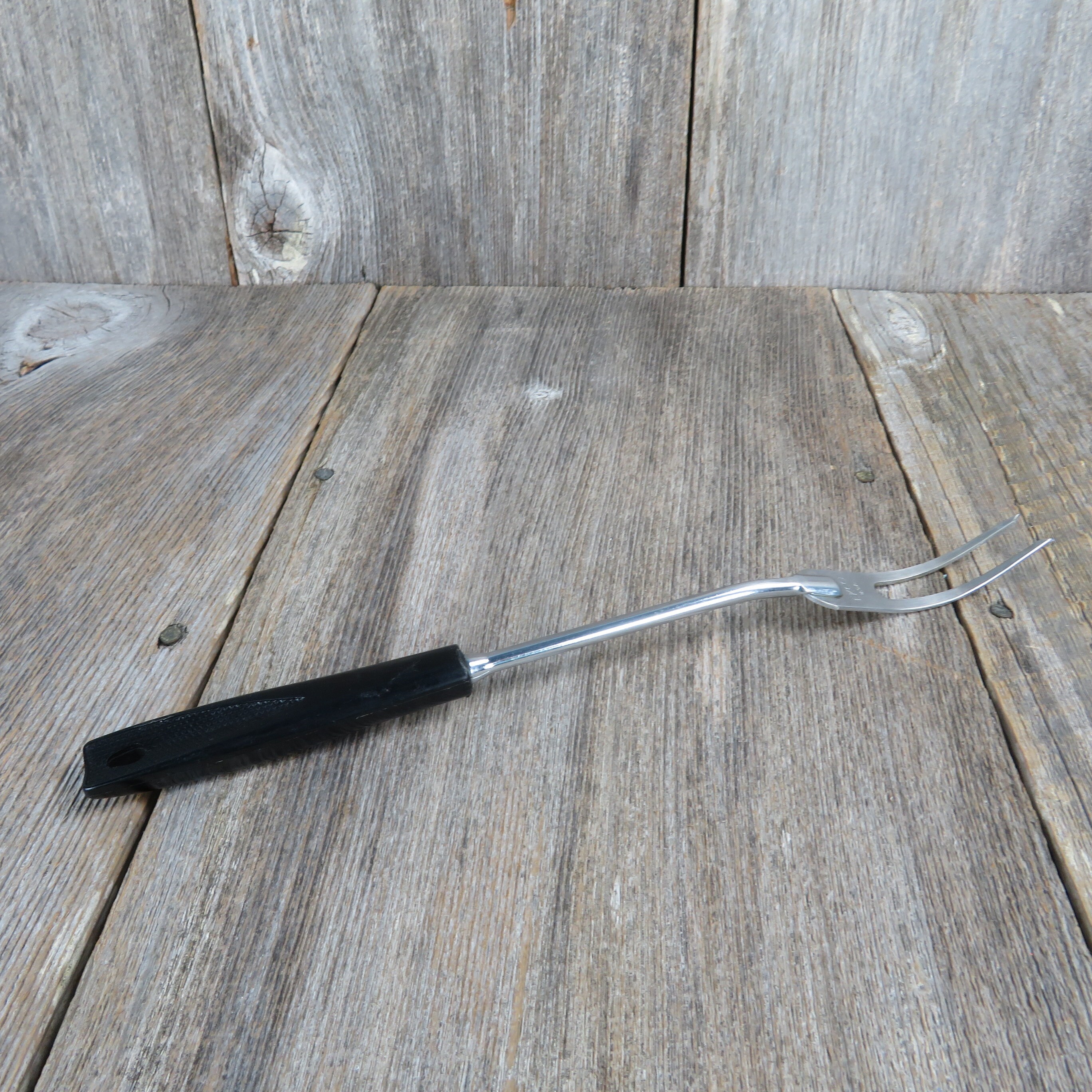 Vintage Carving Fork Kitchen Utensil Ekco BBQ Serving Meat Plastic Black