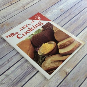 Vintage Cookbook Family Circle Recipes Biscuit to Butterscotch 1982 Baking ABZs of Cooking Book #2 in the Series Paperback Quick Breads