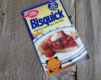 Bisquick Pamphlet Cookbook Classics and New Favorites Booklet 1930 Paperback General Mills