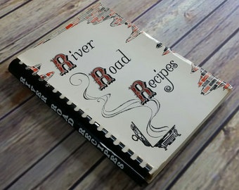 Vintage Louisiana Cookbook Junior League Baton Rouge River Road Recipes 1976 Spiral Bound Paperback