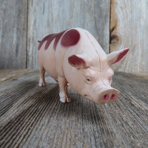Vintage Pig Toy Plastic Sow Farm Barn Yard Toy Pink Brown 1987