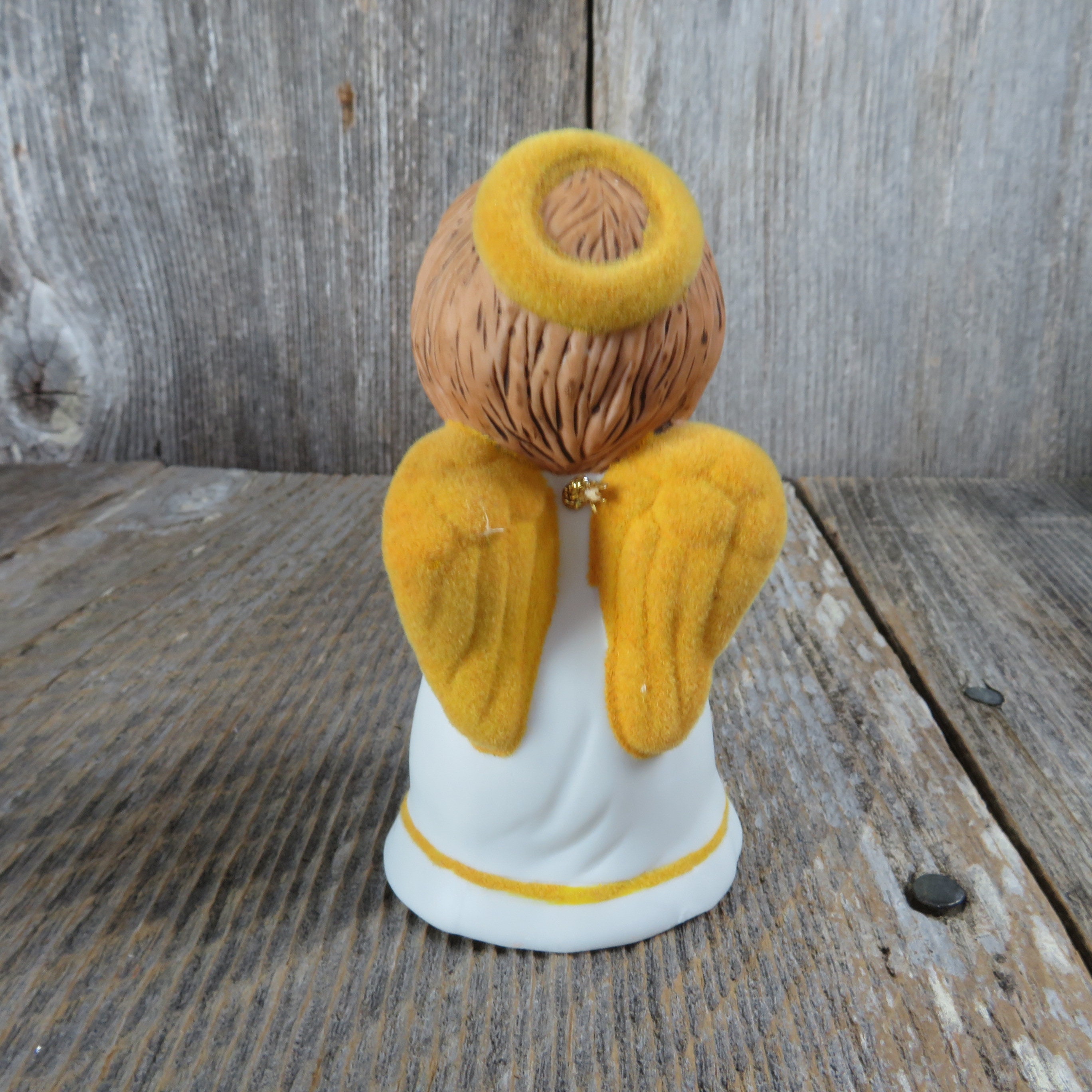 Vintage Caroling Angel Bell Figurine Jasco Christmas Bell Ringer ...