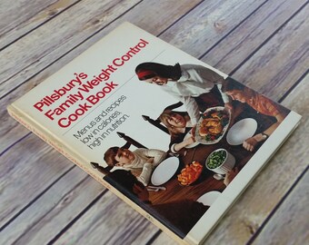 Vintage Cookbook Pillsbury Family Weight Control Cook Book Hardcover 1970 Menus Recipes Low Calories