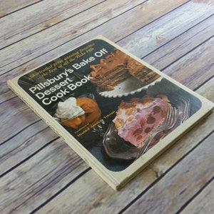 Vintage Cookbook Pillsbury Bake Off Dessert Cook Book Recipes Hardcover 1971 Compliments of Disabled American Veterans