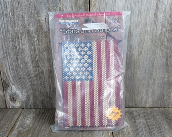 Beaded Banner Kit Stars and Stripes 4th of July The Beadery United States Flag Do it Yourself 2001