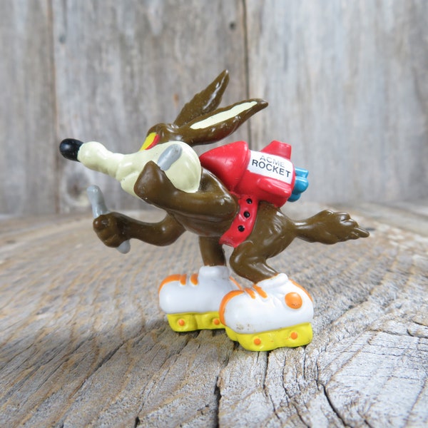 Vintage Wile E Coyote Toy Acme Rocket Wiley Looney Tunes Applause Figurine 1988