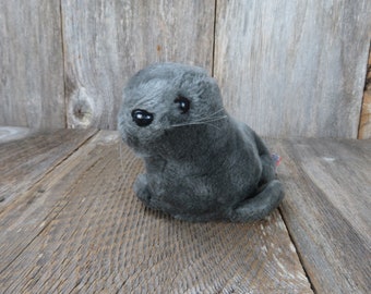 Dakin Grey、アザラシ、鰭脚類、ヴィンテージ ぬいぐるみ、ソフト