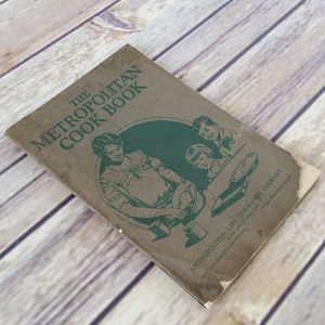 Vintage Cookbook Metropolitan Life Insurance Co. Cook Book 1950s Promo Paperback Booklet Pamphlet