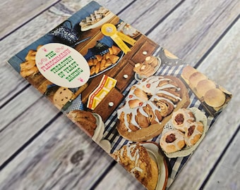 Livro de receitas vintage Fleischmann Treasury of Yeast Baking Recipes (Livro de Receitas de Pães e Bolos com Fermento) - Década de 1960 - Brochura - 1962