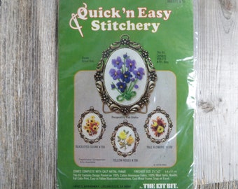 Vintage Violets Flowers Crewel Embroidery Kit Quick and Easy Stitchery Craft Wool The Kit Bit