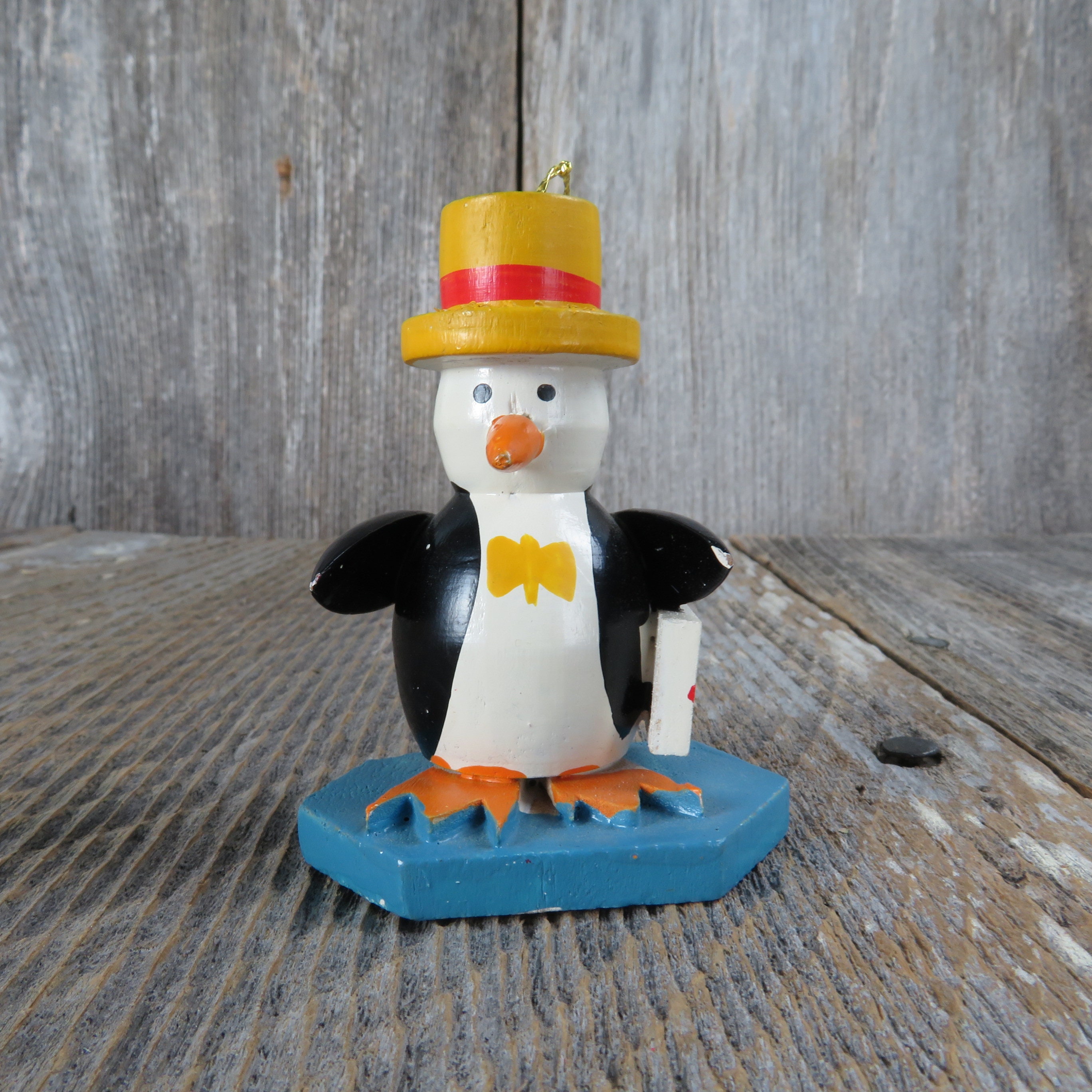Figurine Manchot En Bois Avec Chapeau – Fait Main – 20 Cm – Décoration