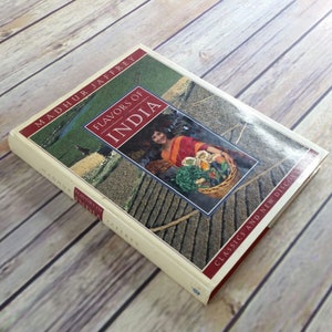 Vtg Indian Cookbook Flavors of India Recipes 1995 Indian Food Recipes Madhur Jeffrey Hardcover with Dust Jacket Classics and New