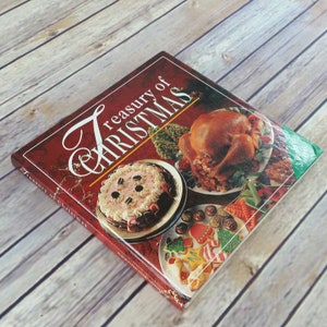 Vintage Cookbook Treasury of Christmas 3 Books in One 1994 Hardcover Cookies Candies Appetizers Soups Sides Entrees Desserts Breads